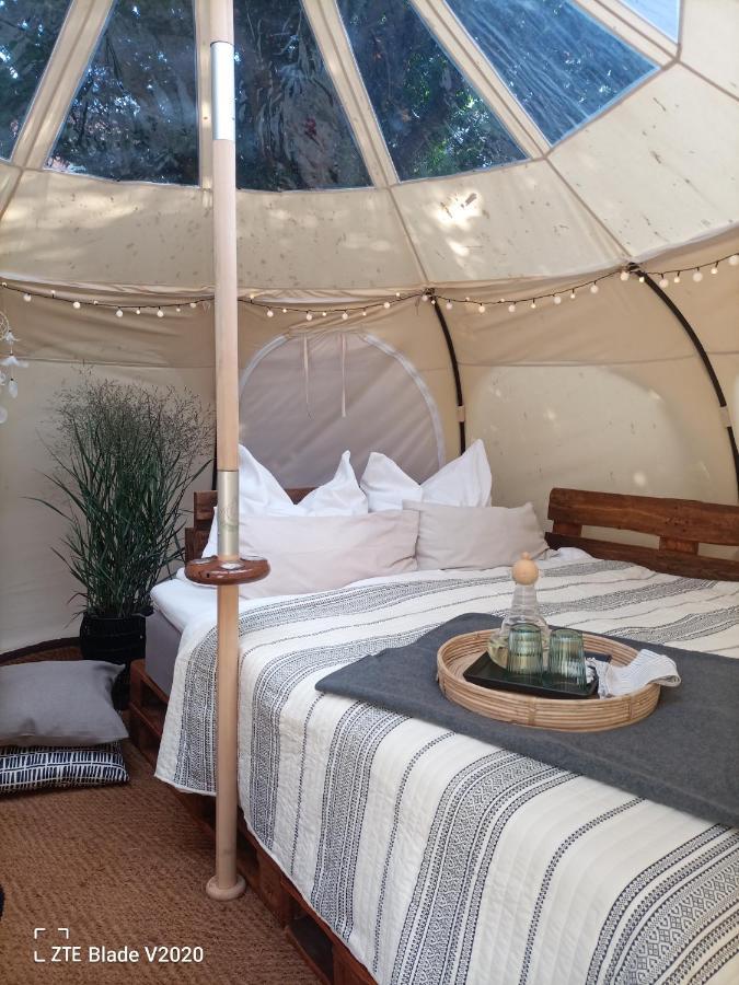 Hotel Glamping Altes Pastorat Barmstedt Exterior foto